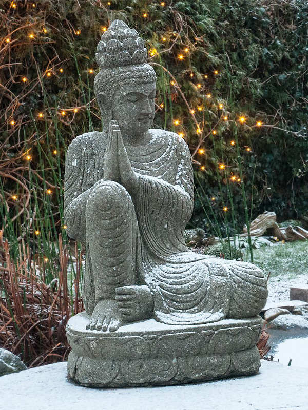 Buddha im Schnee