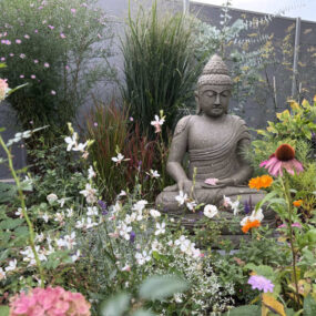 Buddhafigur Garten