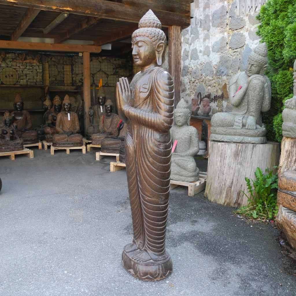 Namasté Buddha stehend Fluss Stein 156 cm terra et ars galerie Bali