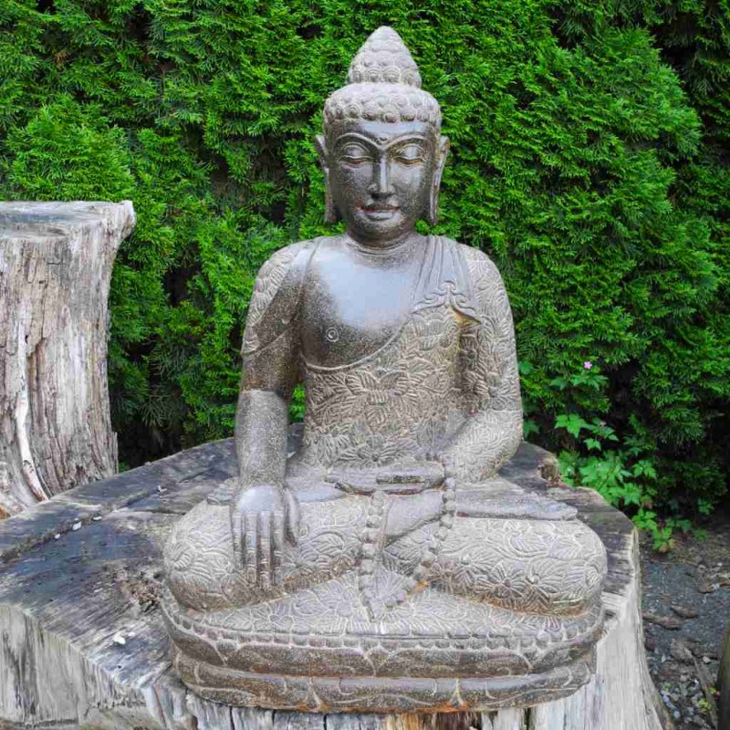 Elegante Buddha Statue mit Mala Fluss Stein 64 cm