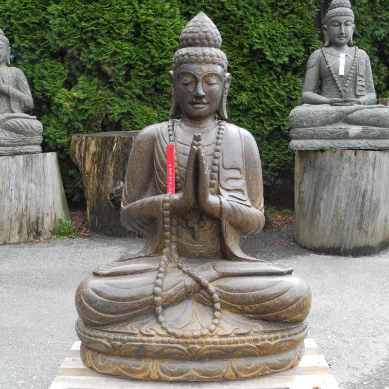 Eleganter Buddha mit zwei Malas Fluss Stein 104 cm