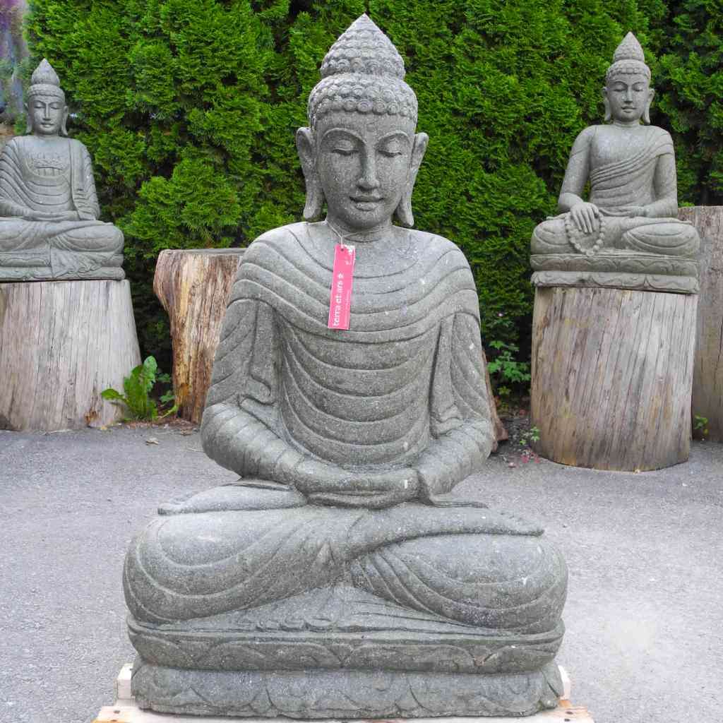 Wunderschöne Buddhafiguren aus Stein für den Garten TERRA ET ARS
