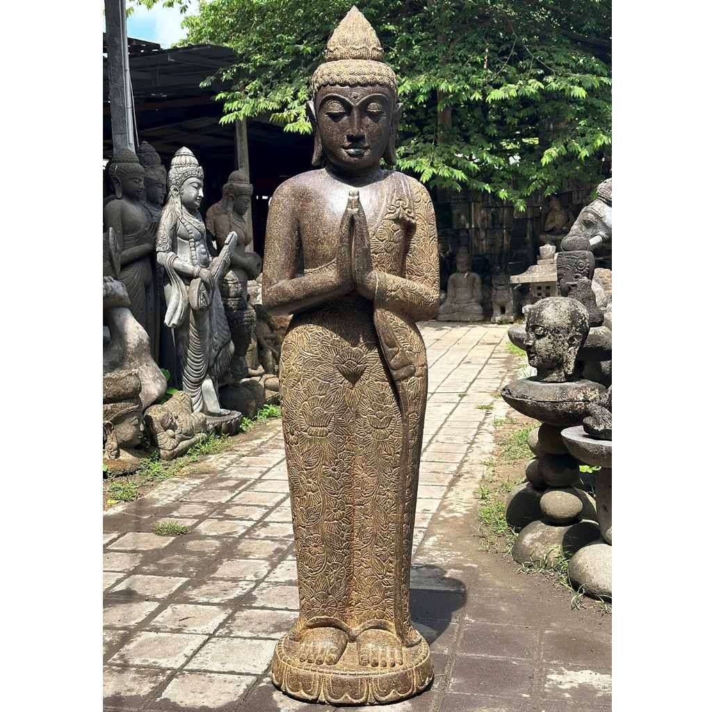Wunderschöne Buddhafiguren aus Stein für den Garten TERRA ET ARS